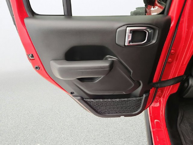 Used 2023 Jeep Wrangler Unlimited w/ Cold Weather Group AWD/4WD image 25