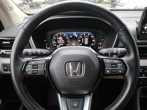 Certified 2024 Honda Pilot Elite image 19