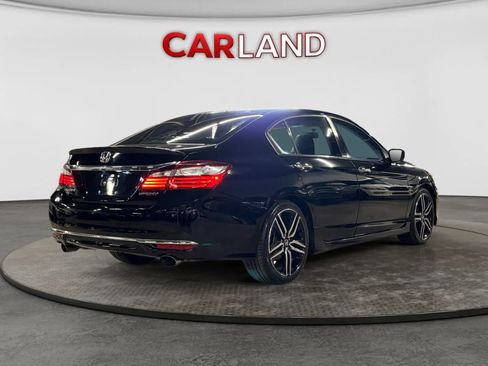 Used 2016 Honda Accord Sport image 5
