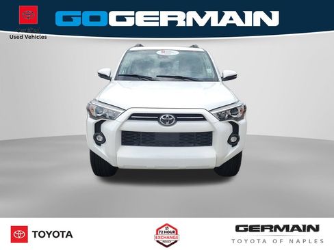 Certified 2024 Toyota 4Runner SR5 Premium w/ Moonroof Package RWD image 3