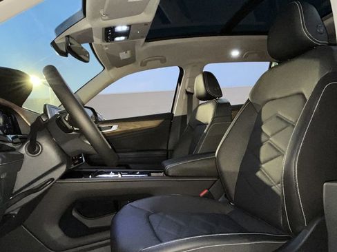 New 2026 Volkswagen Atlas SE image 27