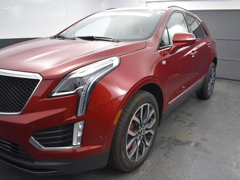 Certified 2023 Cadillac XT5 Sportv w/ Technology Package image 42