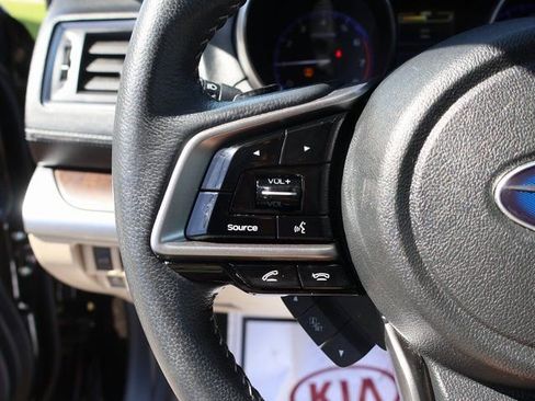 Used 2018 Subaru Outback 2.5i Limited w/ Popular Package #2 image 36