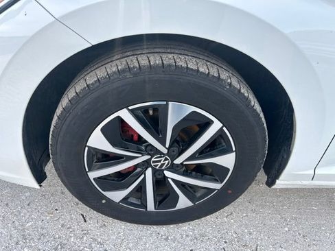 Used 2024 Volkswagen Jetta S FWD image 19