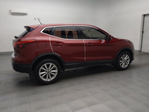 Used 2019 Nissan Rogue Sport S w/ Appearance Package image 10