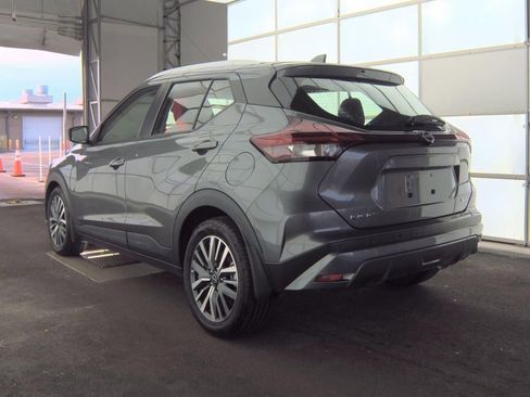 Used 2024 Nissan Kicks SV image 8