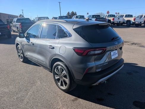 Used 2024 Ford Escape Platinum image 8