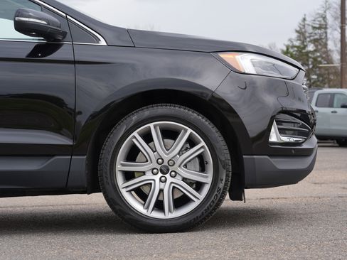 Used 2023 Ford Edge Titanium w/ Equipment Group 301A AWD/4WD image 13