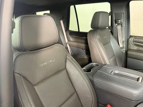 Used 2024 GMC Yukon Denali AWD/4WD image 33