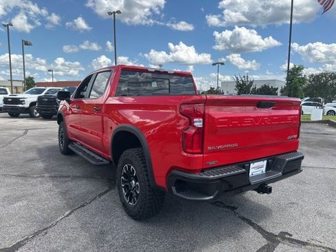 New 2025 Chevrolet Silverado 1500 ZR2 image 5