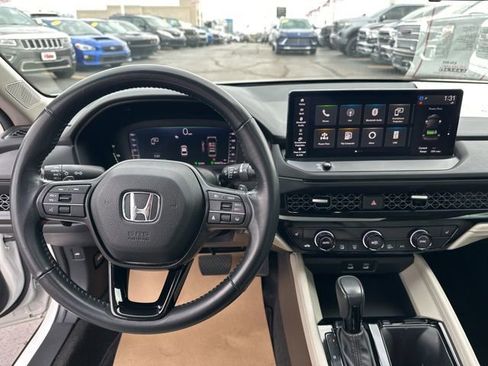 Used 2023 Honda Accord EX-L image 14