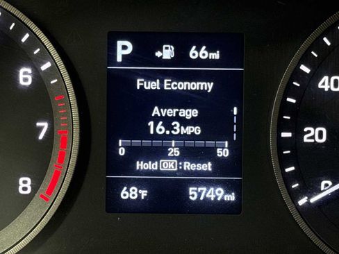 Used 2021 Hyundai Tucson Limited image 17