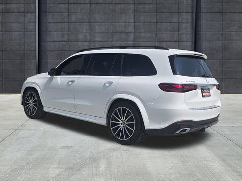 Used 2024 Mercedes-Benz GLS 450 4MATIC image 7