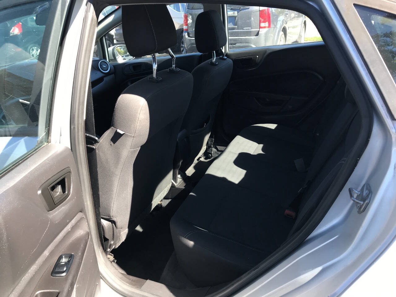 Used 2019 Ford Fiesta SE w/ Equipment Group 201A FWD image 10