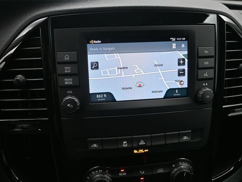 Used 2023 Mercedes-Benz Metris Passenger image 18