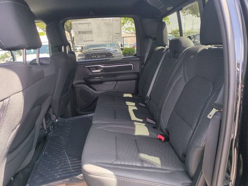 New 2026 RAM 1500 Big Horn AWD/4WD image 14