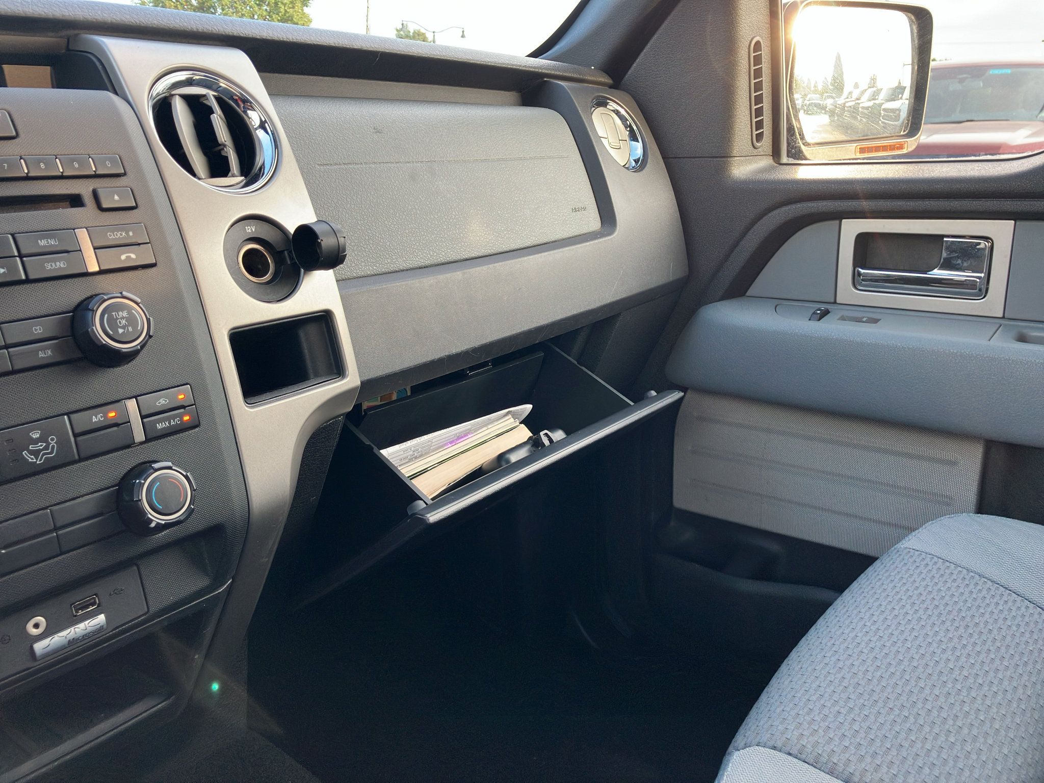 Used 2011 Ford F150 XLT w/ XLT Chrome Pkg RWD image 21