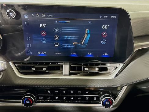 Certified 2025 Chevrolet Equinox LT w/ Convenience Package II image 14