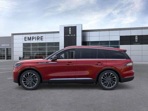 New 2026 Lincoln Aviator Reserve w/ Illumination Package AWD/4WD image 3