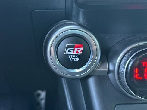 Used 2023 Toyota GR86 Premium image 24