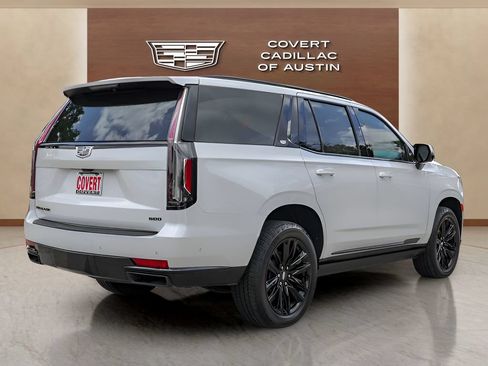 Used 2023 Cadillac Escalade Sport Platinum AWD/4WD image 4