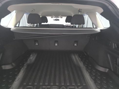 Used 2022 Subaru Outback 2.5i image 7