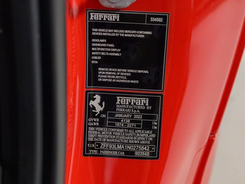 Used 2022 Ferrari F8 Tributo RWD image 39