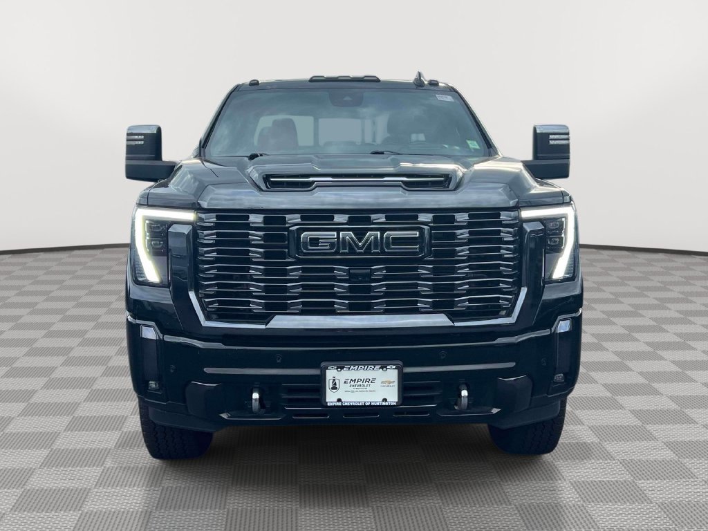 Used 2024 GMC Sierra 2500 Denali Ultimate AWD/4WD image 2