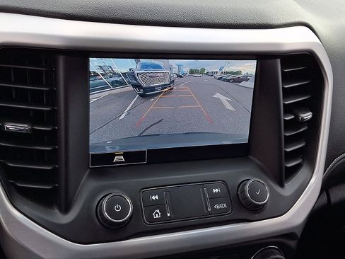 Used 2023 GMC Acadia SLT AWD/4WD image 23