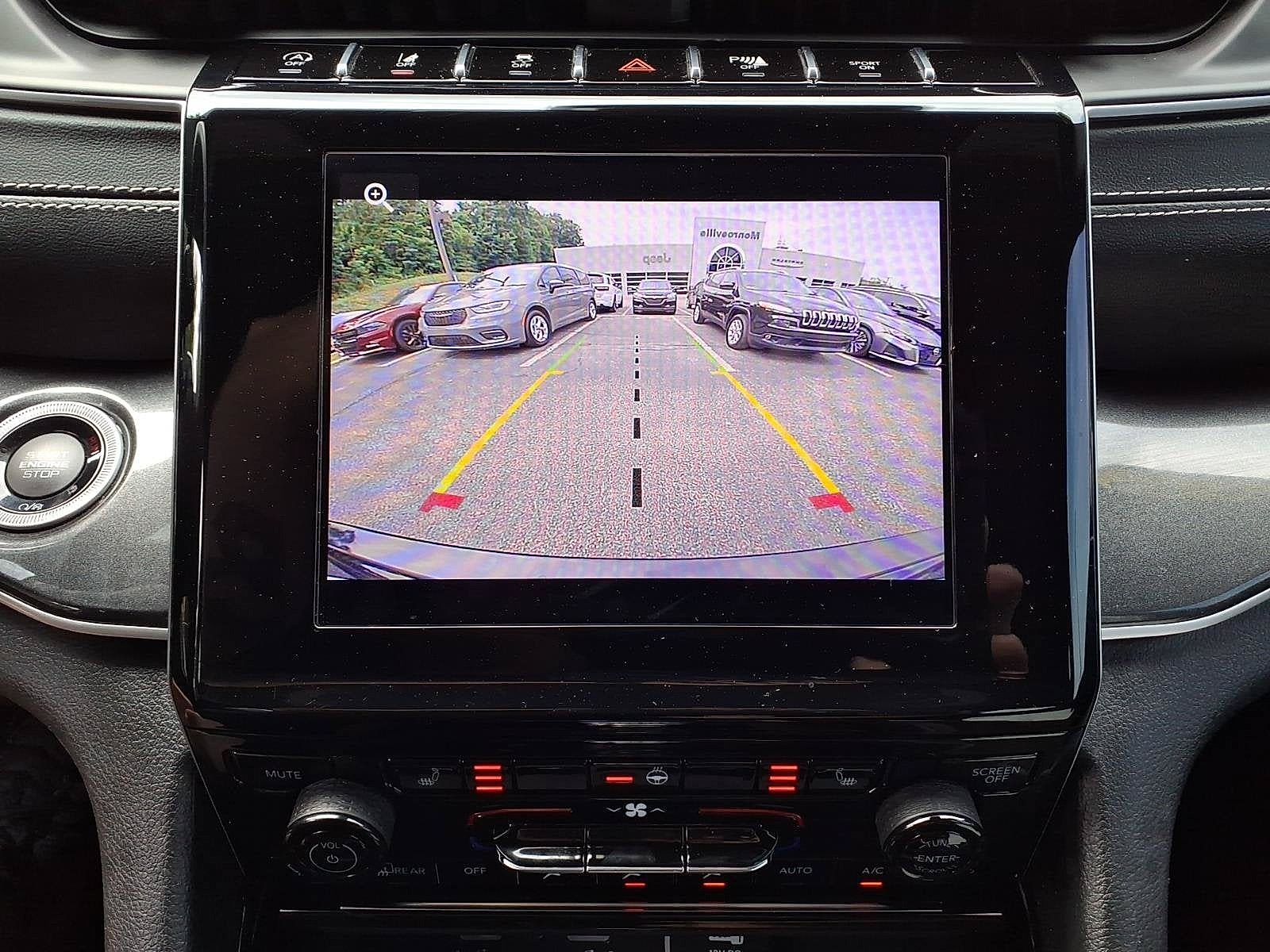 Used 2023 Jeep Grand Cherokee Altitude AWD/4WD image 14