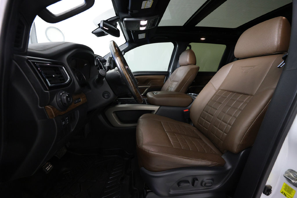 Used 2021 Nissan Titan Platinum Reserve w/ Moonroof Package AWD/4WD image 14