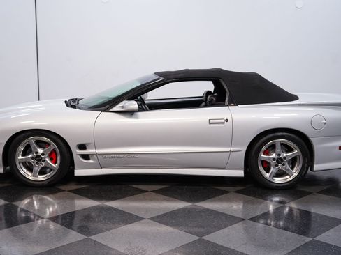 Used 2000 Pontiac Firebird Trans Am RWD image 2