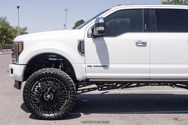 Used 2017 Ford F450 Platinum w/ Platinum Ultimate Package AWD/4WD image 4