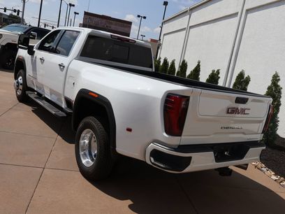 New 2026 GMC Sierra 3500 Denali w/ Denali Reserve Package