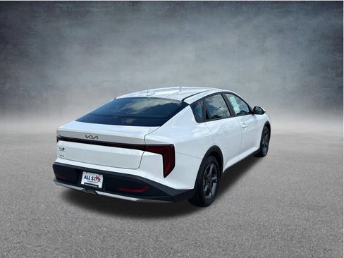 Used 2025 Kia K4 FWD image 10