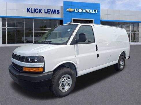 New 2025 Chevrolet Express 3500 w/ Driver Convenience Package RWD image 2