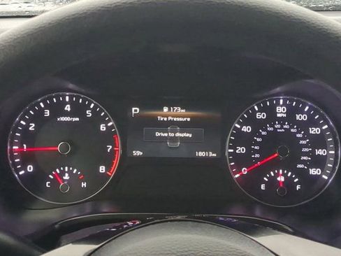 Used 2024 Kia Forte LXS w/ LXS Technology Package FWD image 23