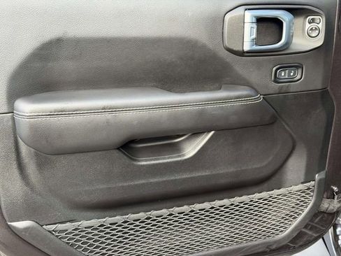 Used 2021 Jeep Wrangler Unlimited Sahara w/ Cold Weather Group image 22