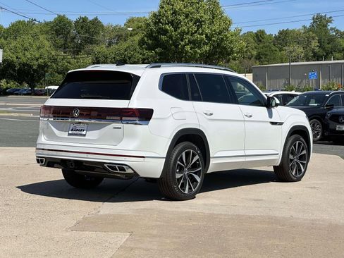 New 2026 Volkswagen Atlas SEL Premium R-Line AWD/4WD image 2