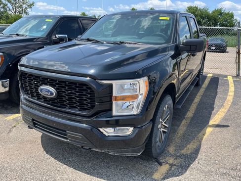 Used 2021 Ford F150 XL w/ STX Appearance Package AWD/4WD image 4