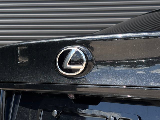 Used 2022 Lexus RC F w/ Premium Package RWD image 27