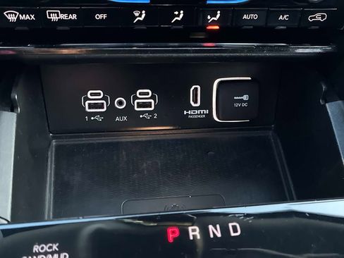 Certified 2023 Jeep Grand Cherokee 4WD 4xe w/ Luxury Tech Group II image 31