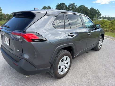 Used 2024 Toyota RAV4 LE FWD image 7