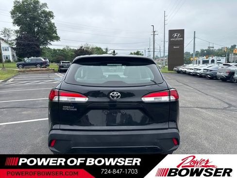 Used 2023 Toyota Corolla Cross L FWD image 4