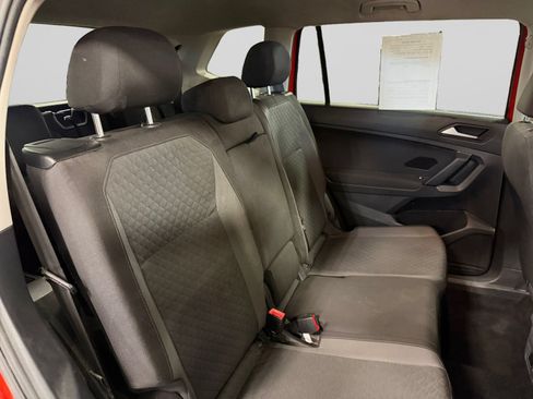 Used 2018 Volkswagen Tiguan S FWD image 24