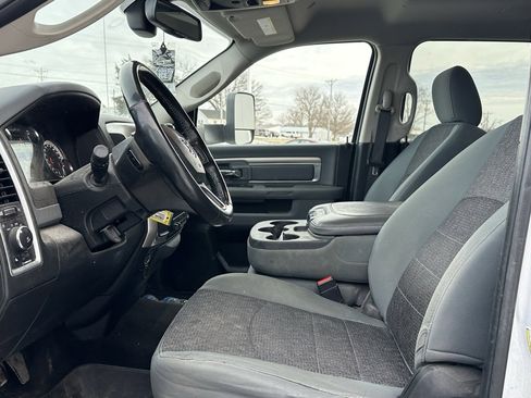 Used 2018 RAM 2500 Big Horn image 11