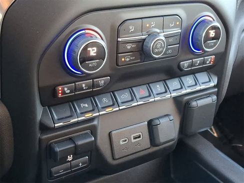 Used 2021 Chevrolet Silverado 1500 LTZ w/ Z71 Off-Road Package image 14