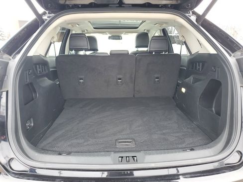 Used 2023 Ford Edge SEL w/ Convenience Package image 8