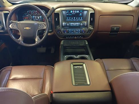 Used 2019 Chevrolet Silverado 2500 High Country AWD/4WD image 23