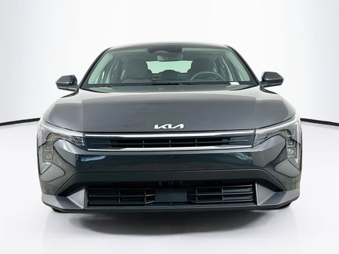 Used 2025 Kia K4 FWD image 2